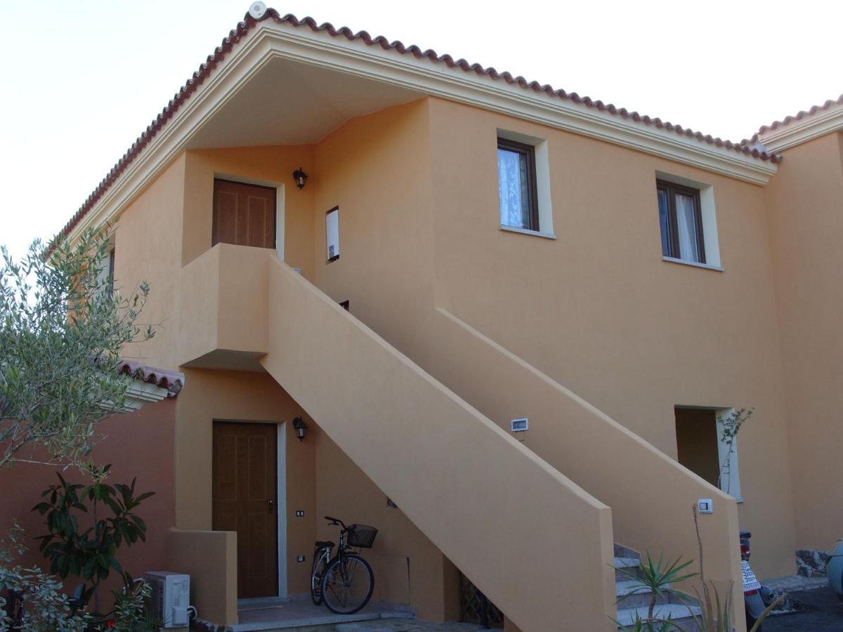 Casadelfaro Primo Piano 600Mt Dalla Spiaggia Ольбия Экстерьер фото
